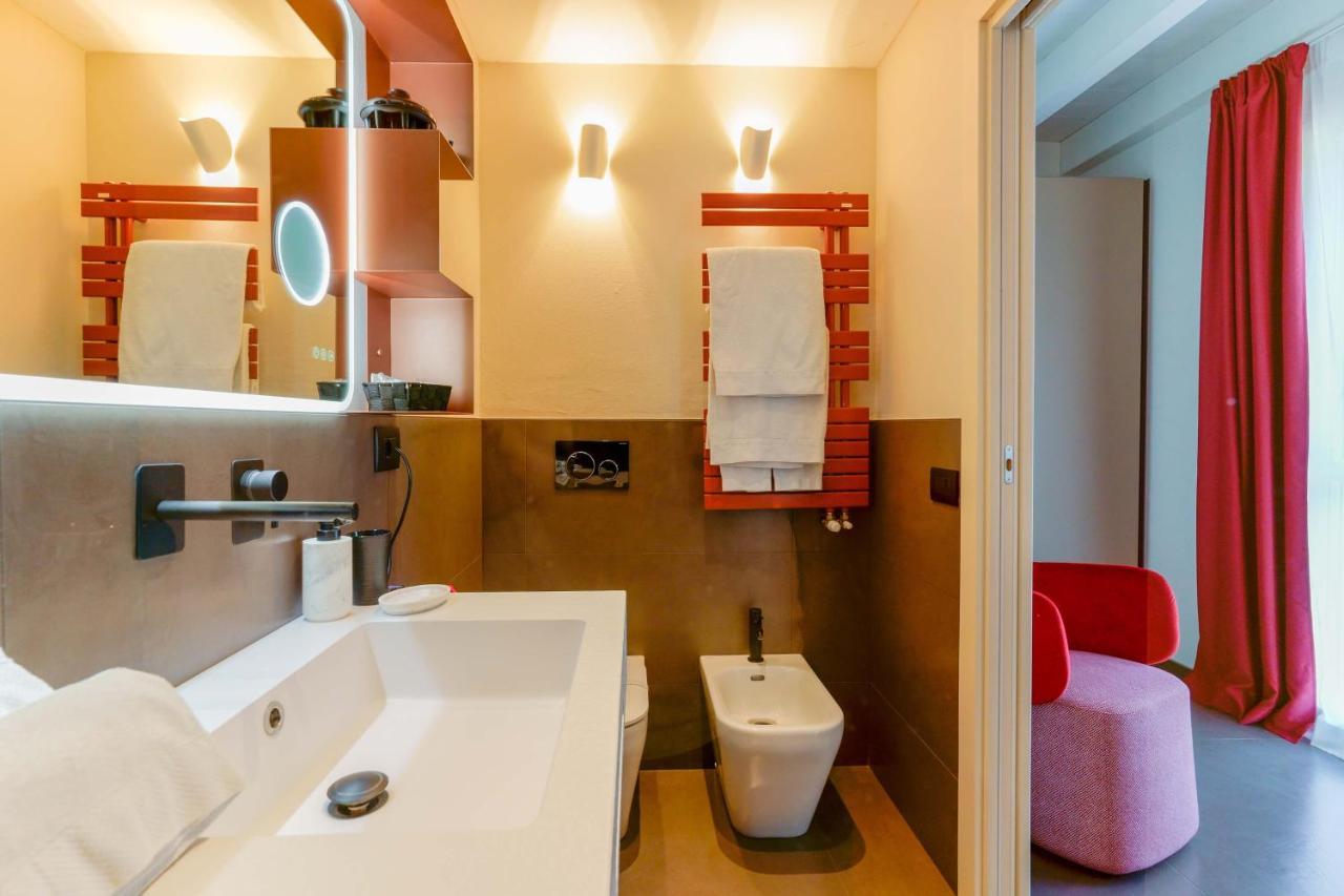 B&B Hole6 กาสเตนาโซ ภายนอก รูปภาพ