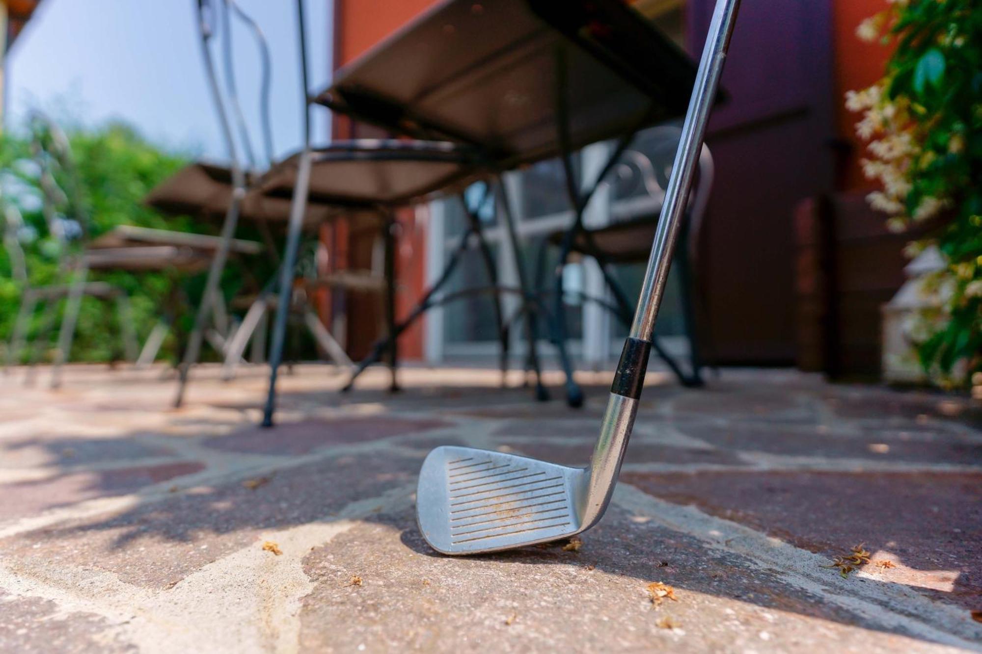 B&B Hole6 กาสเตนาโซ ภายนอก รูปภาพ